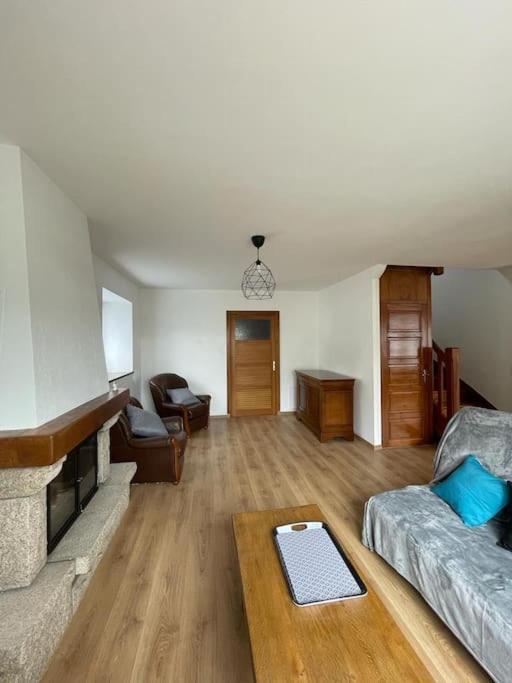 Charmante Maison En Pierre Morlaix Zewnętrze zdjęcie